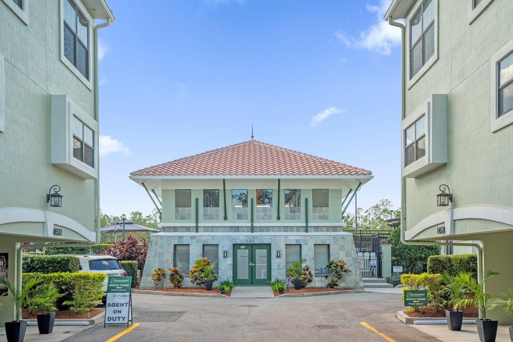Memorial Day Magic - Townhome By Disney! Orlando Extérieur photo